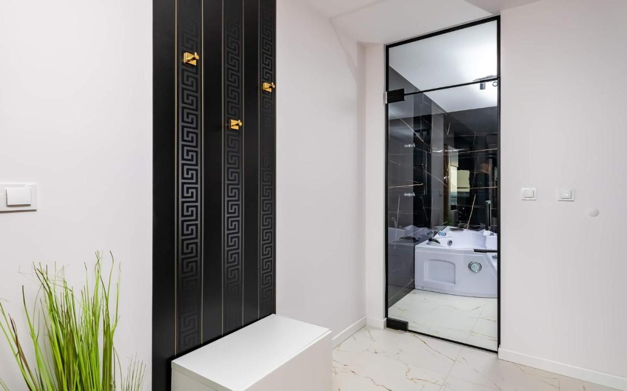 Loveroom Panorama Park Jacuzzi Μπιάλιστοκ Εξωτερικό φωτογραφία