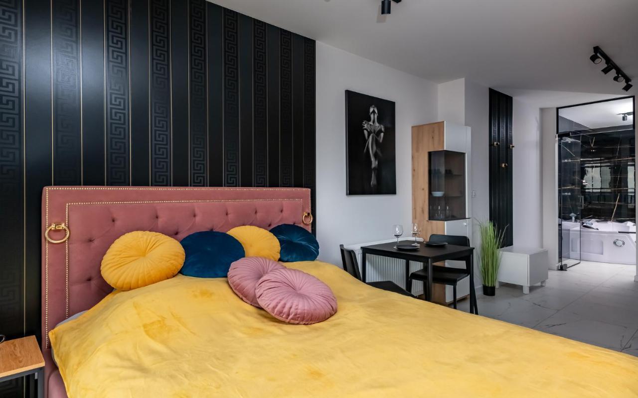 Loveroom Panorama Park Jacuzzi Μπιάλιστοκ Εξωτερικό φωτογραφία